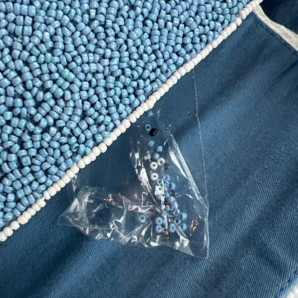 The Fiona Beaded Bag Winter Icon Edition.⛸️🩵☃️🌨️❄️ - Picture 11 of 12
